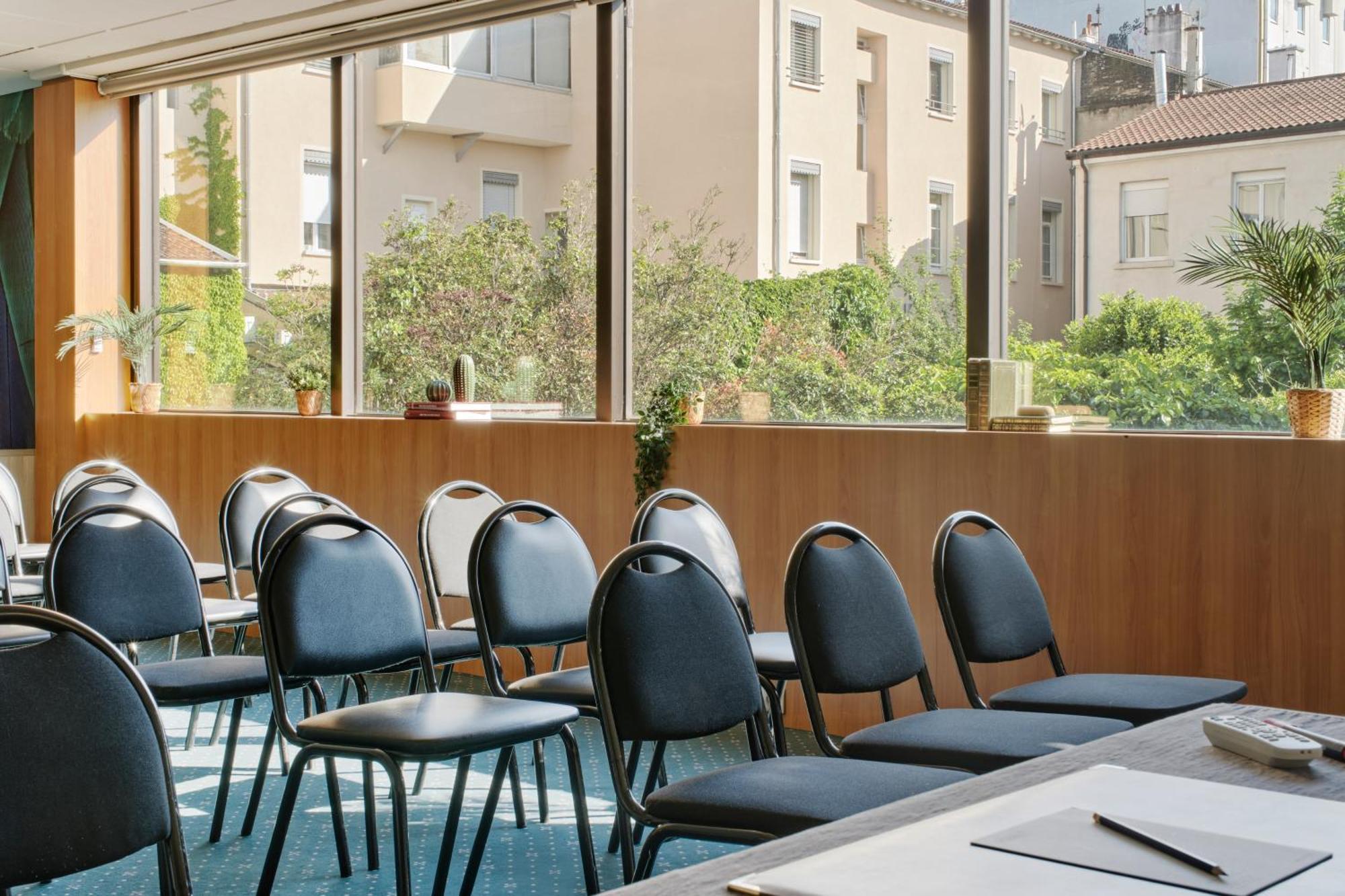 Hotel Chromatics & Restaurant Hill Club By Happyculture Lyon Exteriér fotografie